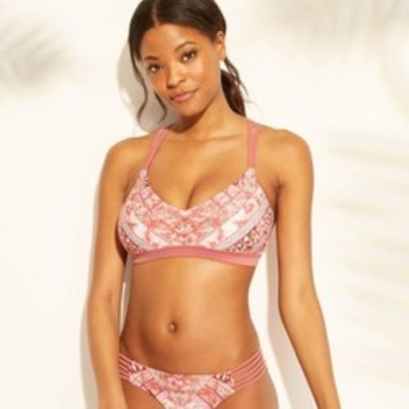 Xhilaration Strappy Back Bralette Bikini Top - Picture 2 of 3